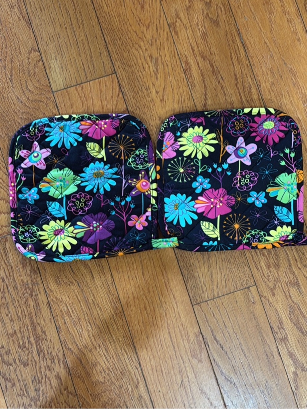 Flower Themed Pot Holders